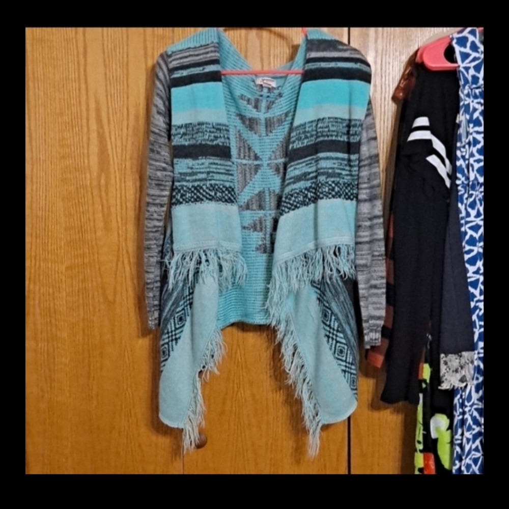 🖤Arizona Jean Co fringe open knit cardigan Small